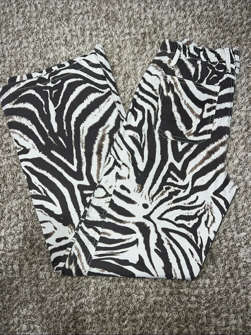 NWT! VIRAL Most Comfy EVER! No Boundaries Zebra Print Wide Leg Cargo Pants - Picture 14 of 15